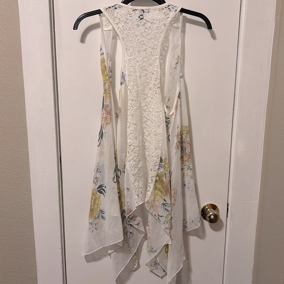 Women’s Torrid Plus Size Kimono vest sleeveless 1X/2X Cream/Floral Lace sheer - Picture 6 of 7